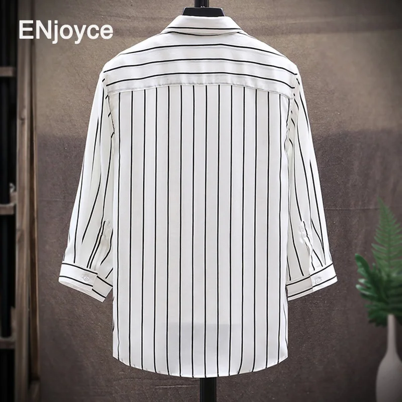 Spring Fall Fashion Korean Style Streetwear Thin Striped Oversize Three Quarter Sleeve Men Shirt Casual Button Up Blouses Tops
Spring Fall Fashion Korean Style Streetwear Thin Striped Oversize Three Quarter Sleeve Men Shirt Casual Button Up Blouses Tops