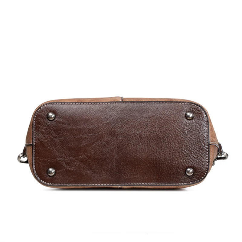Genuine Leather Retro Women Buckets European and American Handbag Casual Shoulder Bags for Ladies Large Capacity Cross Body Bag
Genuine Leather Retro Women Buckets European and American Handbag Casual Shoulder Bags for Ladies Large Capacity Cross Body Bag