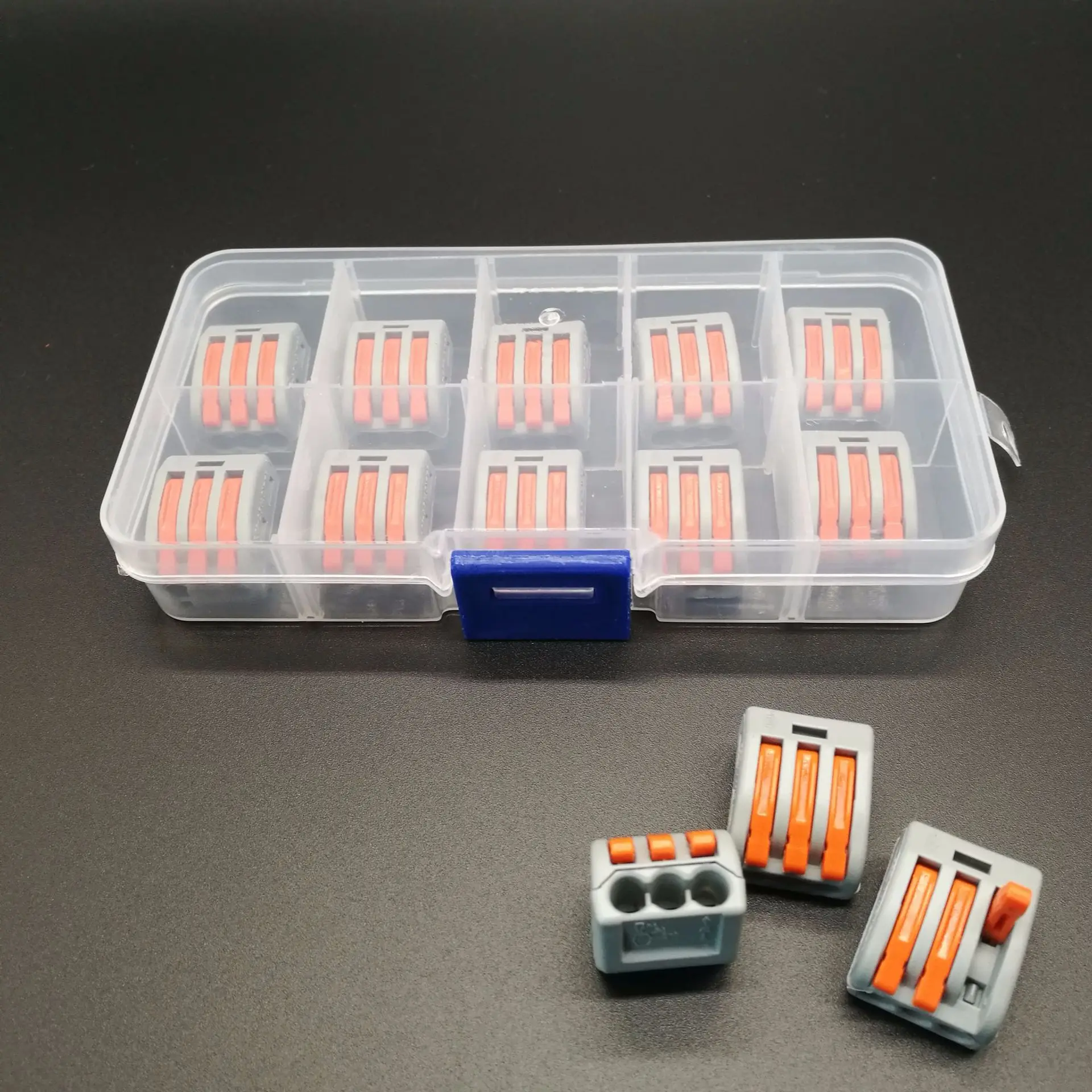 -212 Connector Conductor Terminal kit box, Universal Wiring Wire Terminal 32A High current Quick Terminal Cable Connector
-212 Connector Conductor Terminal kit box, Universal Wiring Wire Terminal 32A High current Quick Terminal Cable Connector