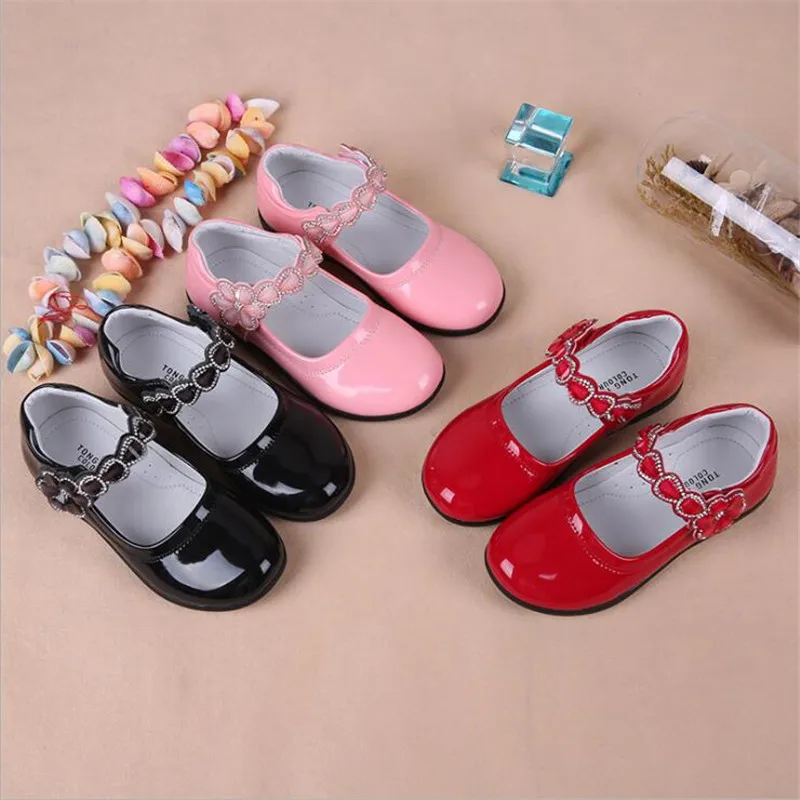 Children's leather shoes girls spring and autumn 2020 new black soft bottom student performance shoes big kids princess shoes
Children's leather shoes girls spring and autumn 2020 new black soft bottom student performance shoes big kids princess shoes