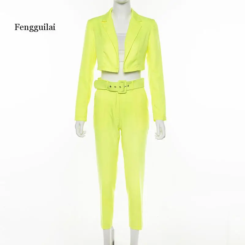 Women Chic Streetwear Suit Autumn New Women Set with Belt Short Blazer Coat High Waist Pants Women Two Piece Outfits
Women Chic Streetwear Suit Autumn New Women Set with Belt Short Blazer Coat High Waist Pants Women Two Piece Outfits
