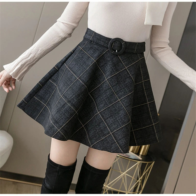 2020 Autumn Checked Mini Skirt High Waist A-Line Skirts Winter Vintage Casual Style Pleated Thick Shorts Skirt Mini Short Skirts
2020 Autumn Checked Mini Skirt High Waist A-Line Skirts Winter Vintage Casual Style Pleated Thick Shorts Skirt Mini Short Skirts