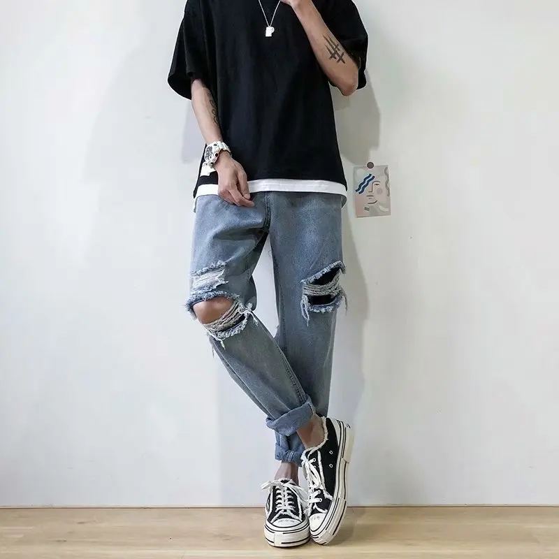 Fashion Men's Jeans Broken Hole Pants Men's Ripped Straight Tube Loose Vintage Washed Denim Pants Streetwear
Fashion Men's Jeans Broken Hole Pants Men's Ripped Straight Tube Loose Vintage Washed Denim Pants Streetwear
