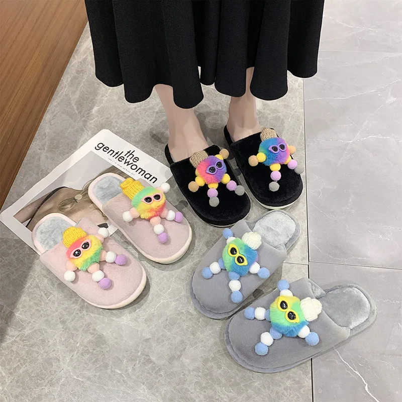 2021 Fashion Hair Ball Plush Baotou Women's Cotton Slippers New Indoor and Outdoor Non-slip and Warm Women's Cotton Slippers
2021 Fashion Hair Ball Plush Baotou Women's Cotton Slippers New Indoor and Outdoor Non-slip and Warm Women's Cotton Slippers