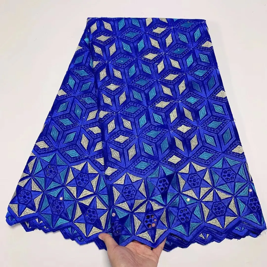 2021 классическая натуральная хлопковая вуаль кружева Мягкая Текстурированная африканская швейцарская ткань для нигеривечерние вечернего ...
2021 классическая натуральная хлопковая вуаль кружева Мягкая Текстурированная африканская швейцарская ткань для нигеривечерние вечернего ...