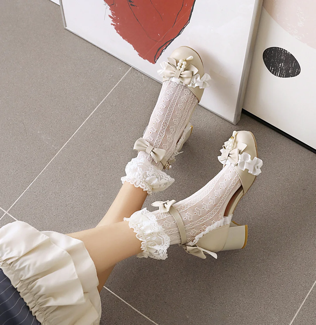 2021 new women Lolita cute Mary Janes with cute round toe sweet lace bow decoration women's high heels size 34-43
2021 new women Lolita cute Mary Janes with cute round toe sweet lace bow decoration women's high heels size 34-43