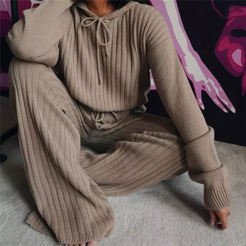 Women's Sweater Pants Suits Fashion Casual Solid Color Hooded Sweater Loose Trouser Suit All-match Top Suit 2021 Two Piece Set
Women's Sweater Pants Suits Fashion Casual Solid Color Hooded Sweater Loose Trouser Suit All-match Top Suit 2021 Two Piece Set