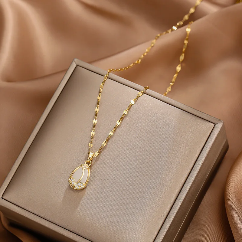Tulip Opal Pendant Necklace for Women 2020 Fashion Jewelry Titanium Steel Necklace Gold Plated Luxury Design Korea Style Elegant
Tulip Opal Pendant Necklace for Women 2020 Fashion Jewelry Titanium Steel Necklace Gold Plated Luxury Design Korea Style Elegant
