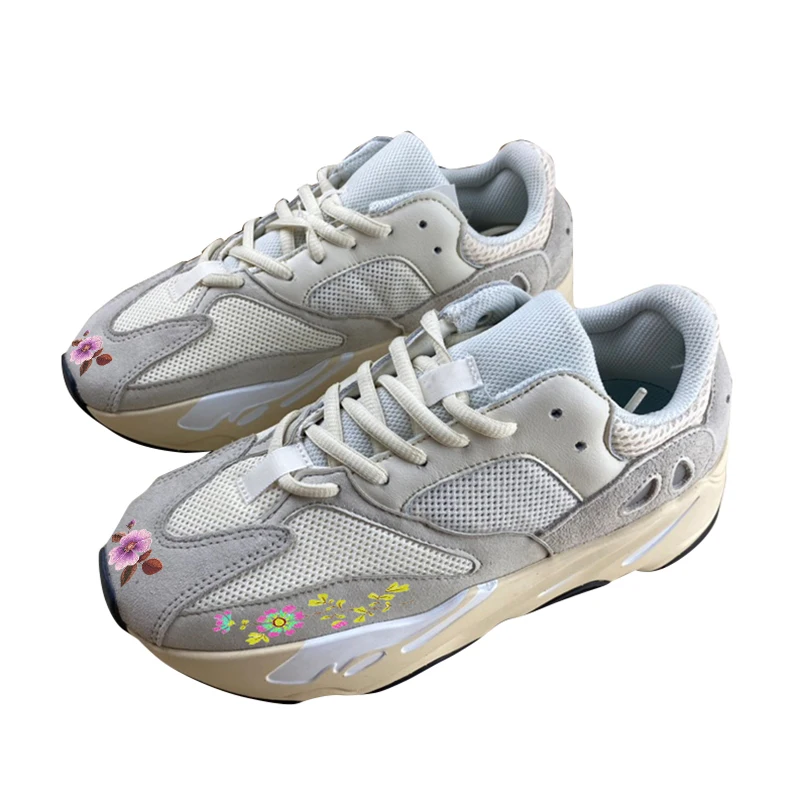 Lovers shoes original logo 2020 new top luxury standard manufacturing fluorescent green air cushion sole with air hole
Lovers shoes original logo 2020 new top luxury standard manufacturing fluorescent green air cushion sole with air hole