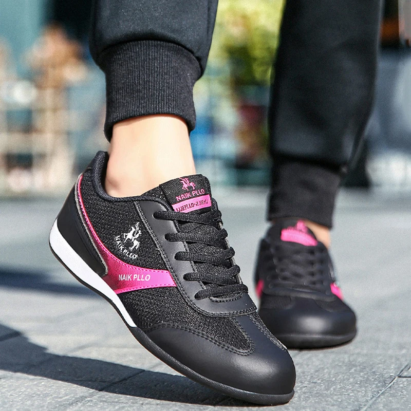 New Golf Casual Women Shoes Cushioning Comfortable Women'S Sneakers Breathable Non-Slip Footwear Trend Trainer Lady'S Shoes
New Golf Casual Women Shoes Cushioning Comfortable Women'S Sneakers Breathable Non-Slip Footwear Trend Trainer Lady'S Shoes