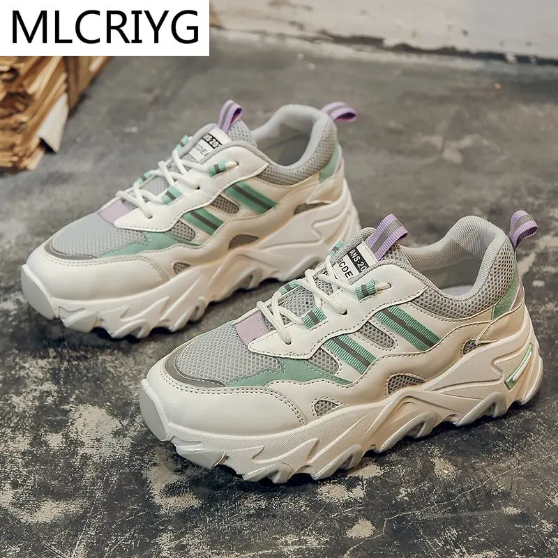 2021 Women's Shoes Comfortable Breathable Mesh Casual Shoes Autumn Woman Lace-up Color Matching Non-slip Wear-resistant Sneakers
2021 Women's Shoes Comfortable Breathable Mesh Casual Shoes Autumn Woman Lace-up Color Matching Non-slip Wear-resistant Sneakers