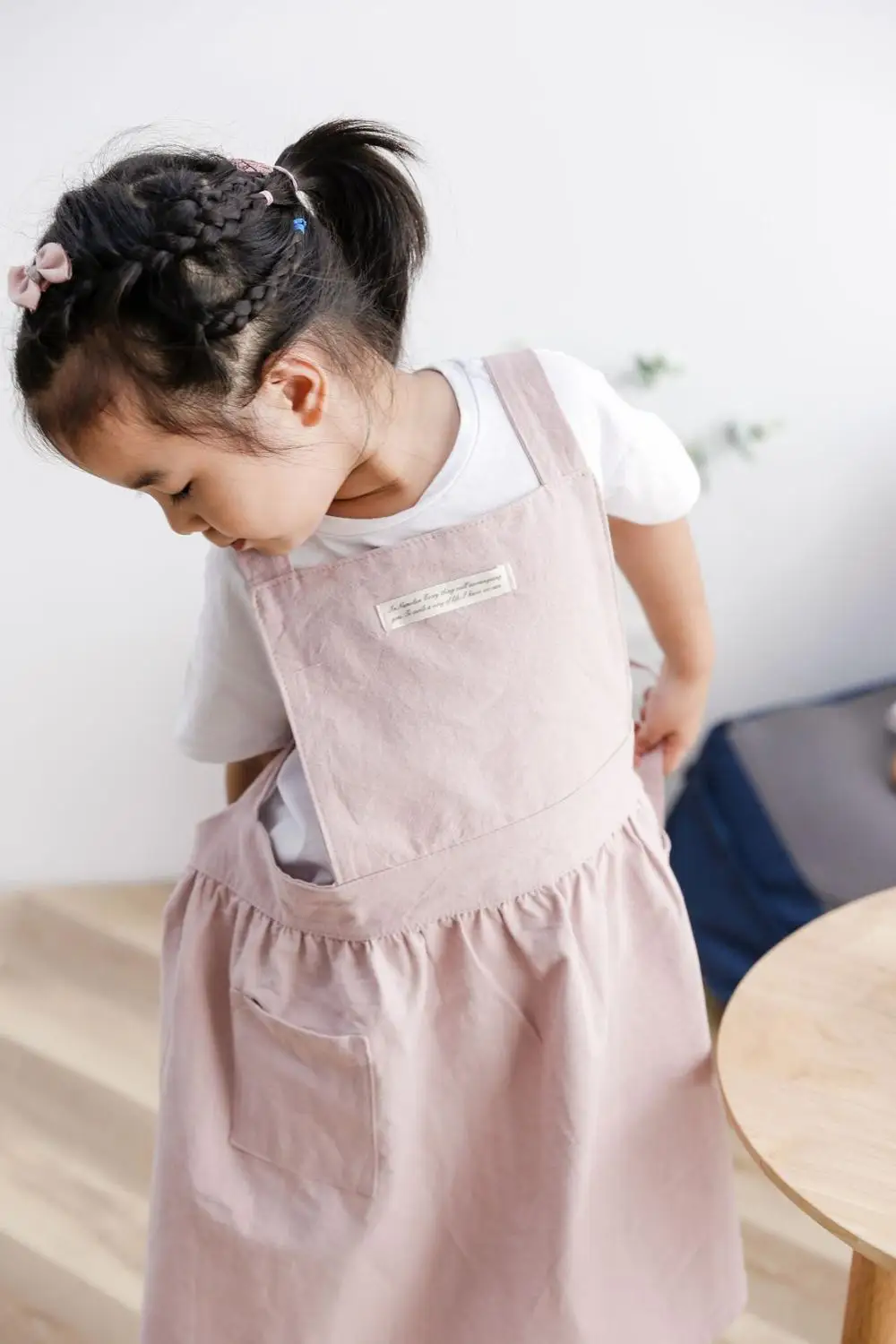 Formild Parents-Kids Cotton Kitchen Garden Draw Work Clothe Apron
Formild Parents-Kids Cotton Kitchen Garden Draw Work Clothe Apron