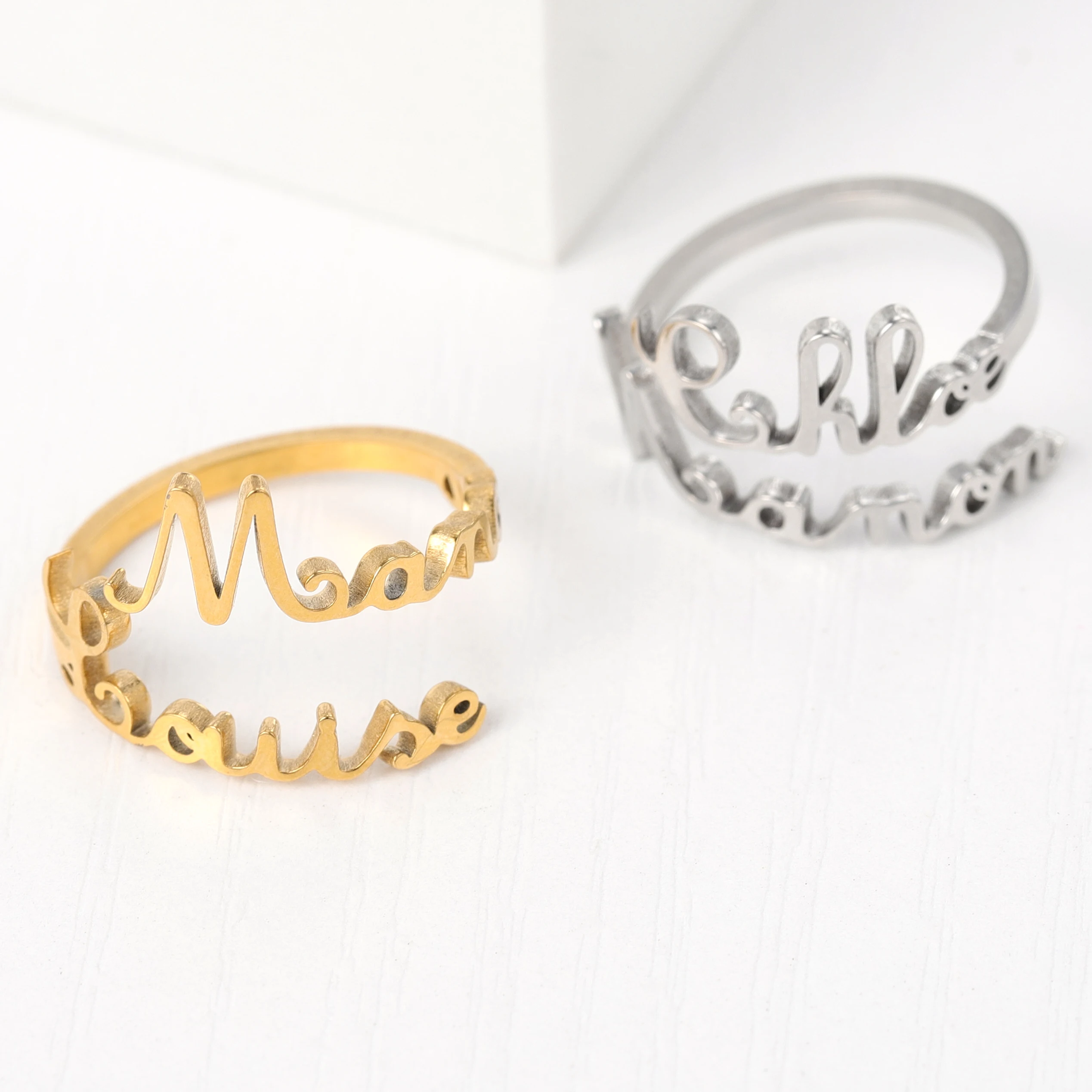 European and American jewelry 925 Sterling Silver Letter Design Finger Rings for Women men Party Jewelry Gifts Opening Rings
European and American jewelry 925 Sterling Silver Letter Design Finger Rings for Women men Party Jewelry Gifts Opening Rings