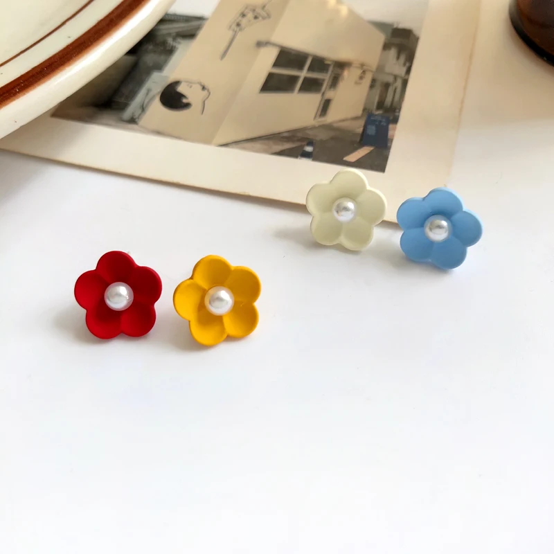 S925 needle Sweet Jewelry Flower Earrings Pretty Design Sweet Temperament Asymmetrical Stud Earrings For Party Gifts
S925 needle Sweet Jewelry Flower Earrings Pretty Design Sweet Temperament Asymmetrical Stud Earrings For Party Gifts