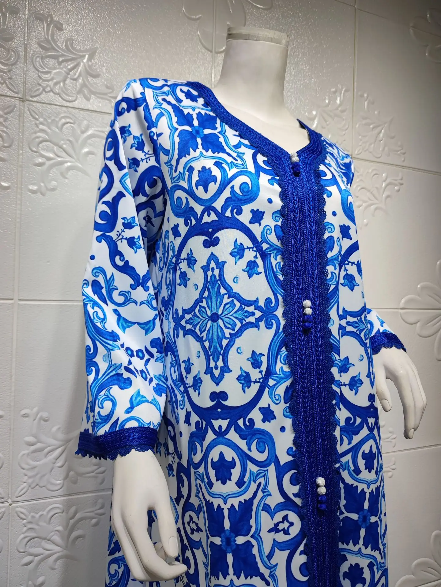 Printed Robe Abaya Dubai Ramadan Muslim Middle Eastern Muslim Women's Dress Turkey Clothing
Printed Robe Abaya Dubai Ramadan Muslim Middle Eastern Muslim Women's Dress Turkey Clothing