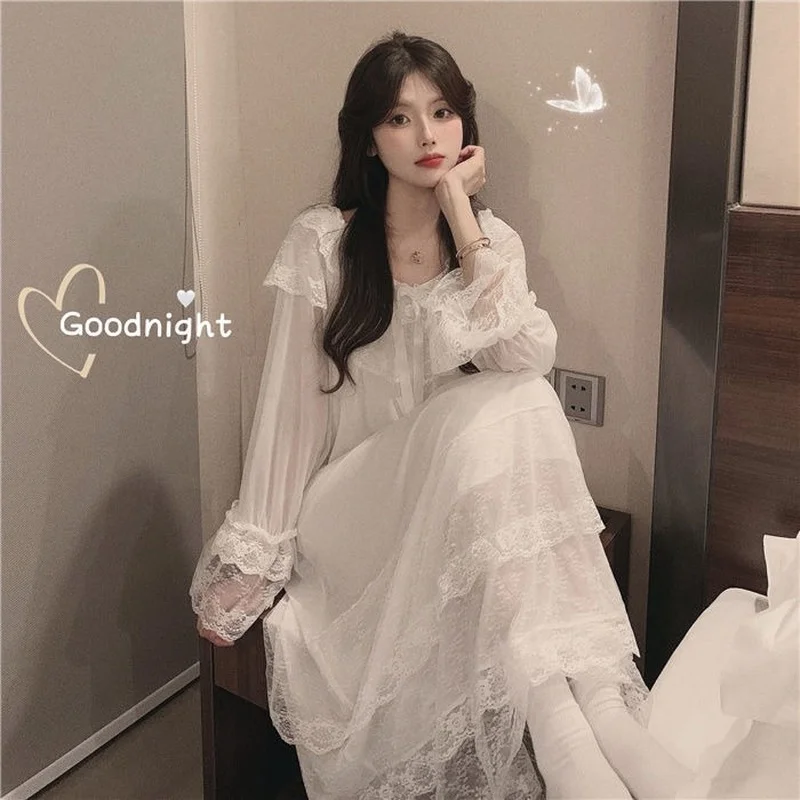 Sexy Nightwear 2021 New Summer Vintage Princess Style Dress Cute Lace Sling Nightdress Nightgown Home Suit Sleepwear
Sexy Nightwear 2021 New Summer Vintage Princess Style Dress Cute Lace Sling Nightdress Nightgown Home Suit Sleepwear