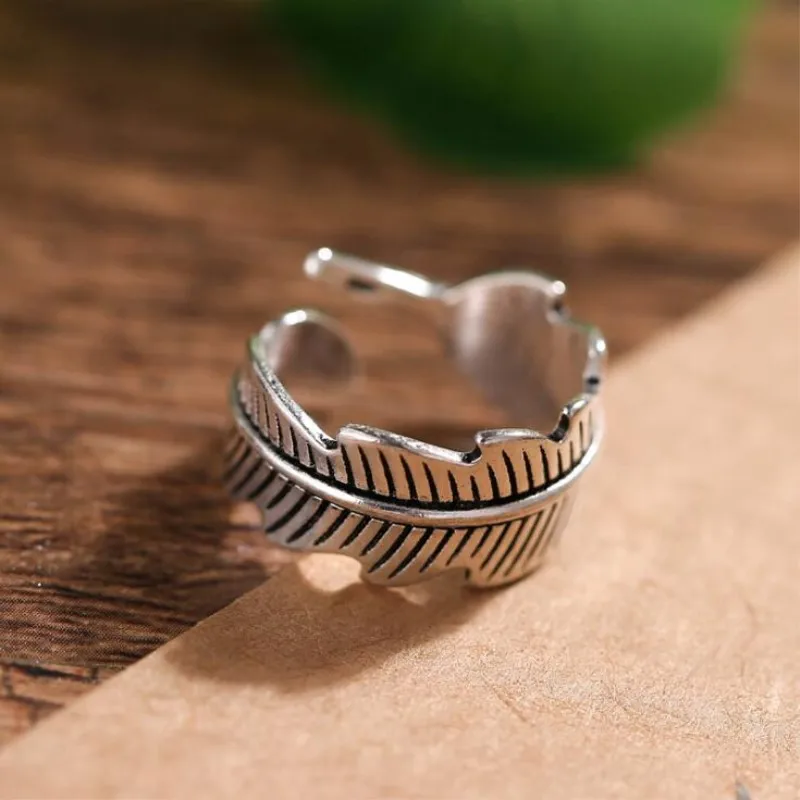 New Retro Jewelry Personality Fashion 925 Sterling Silver Atmosphere Vintage Feather Leaf Exquisite Opening Rings R175
New Retro Jewelry Personality Fashion 925 Sterling Silver Atmosphere Vintage Feather Leaf Exquisite Opening Rings R175