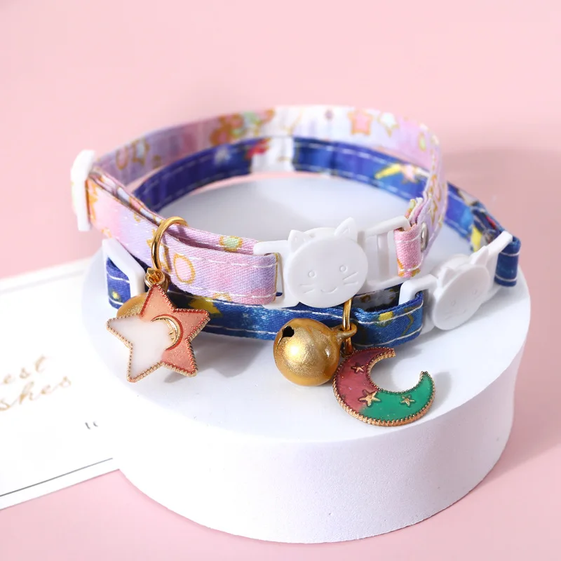 Safety Pet Collar Adjustable Cat Collar Pet Supply Pet Neck Ring Moon Pendant With Bell Pet Neck Strap
Safety Pet Collar Adjustable Cat Collar Pet Supply Pet Neck Ring Moon Pendant With Bell Pet Neck Strap