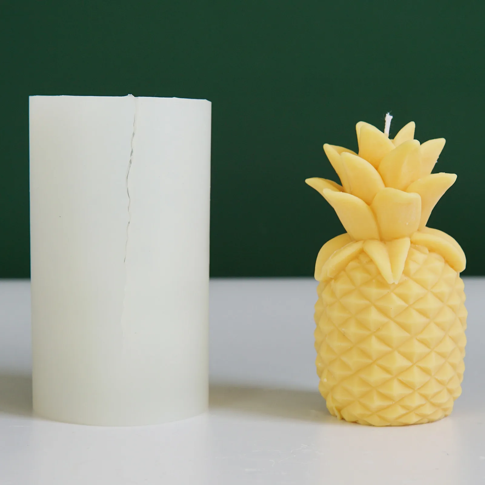 3D Pineapple Candle Mould Scented Candle Mold Handmade Candle Making Aromatherapy Plaster Molds Plastic Soap Mold
3D Pineapple Candle Mould Scented Candle Mold Handmade Candle Making Aromatherapy Plaster Molds Plastic Soap Mold