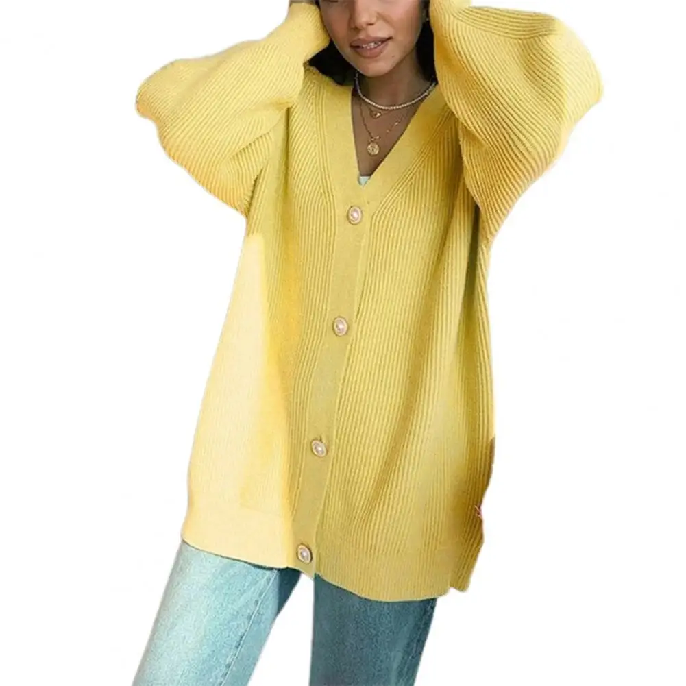 Кардиган женский трикотажный с V-образным вырезом и рукавами-фонариками 
Кардиган женский трикотажный с V-образным вырезом и рукавами-фонариками