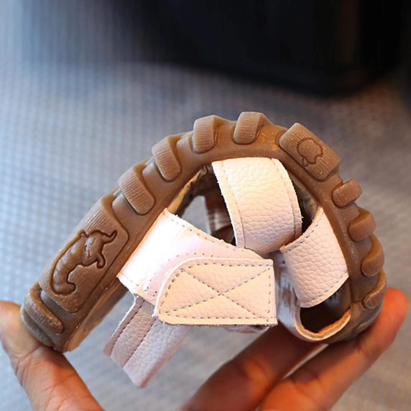 Children Sandals Summer Kids Boys Shoes Hollow Causal Soft Bottom Toddler Kids Baby Flat Fashion Beach Shoes sandalias
Children Sandals Summer Kids Boys Shoes Hollow Causal Soft Bottom Toddler Kids Baby Flat Fashion Beach Shoes sandalias