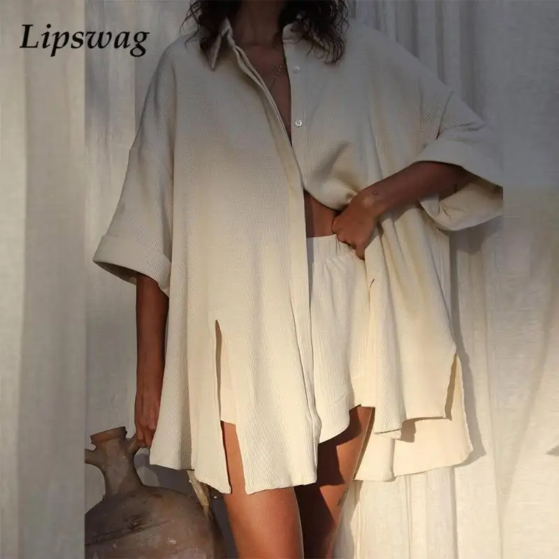 Женский комплект из топа и шортов, Однотонная рубашка с длинным рукавом и отложным воротником, повседневный костюм на пуговицах, домашняя о...
Женский комплект из топа и шортов, Однотонная рубашка с длинным рукавом и отложным воротником, повседневный костюм на пуговицах, домашняя о...