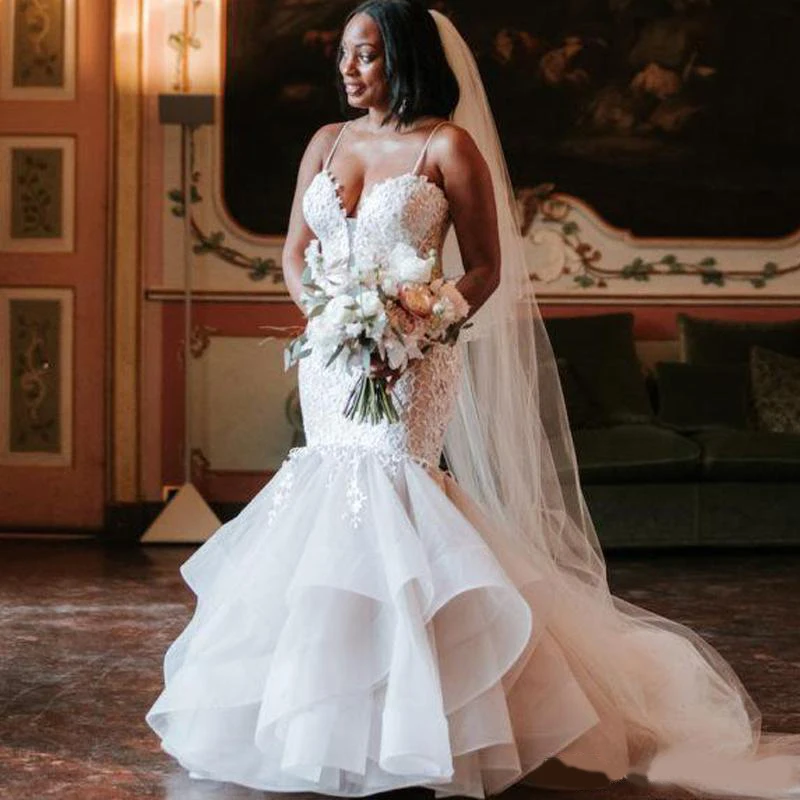2020 Gorgeous Lace Mermaid Wedding Dresses Tiered Ruffles Spaghetti Strap Bridal Party Gown Custom Elegant Wedding Gowns
2020 Gorgeous Lace Mermaid Wedding Dresses Tiered Ruffles Spaghetti Strap Bridal Party Gown Custom Elegant Wedding Gowns