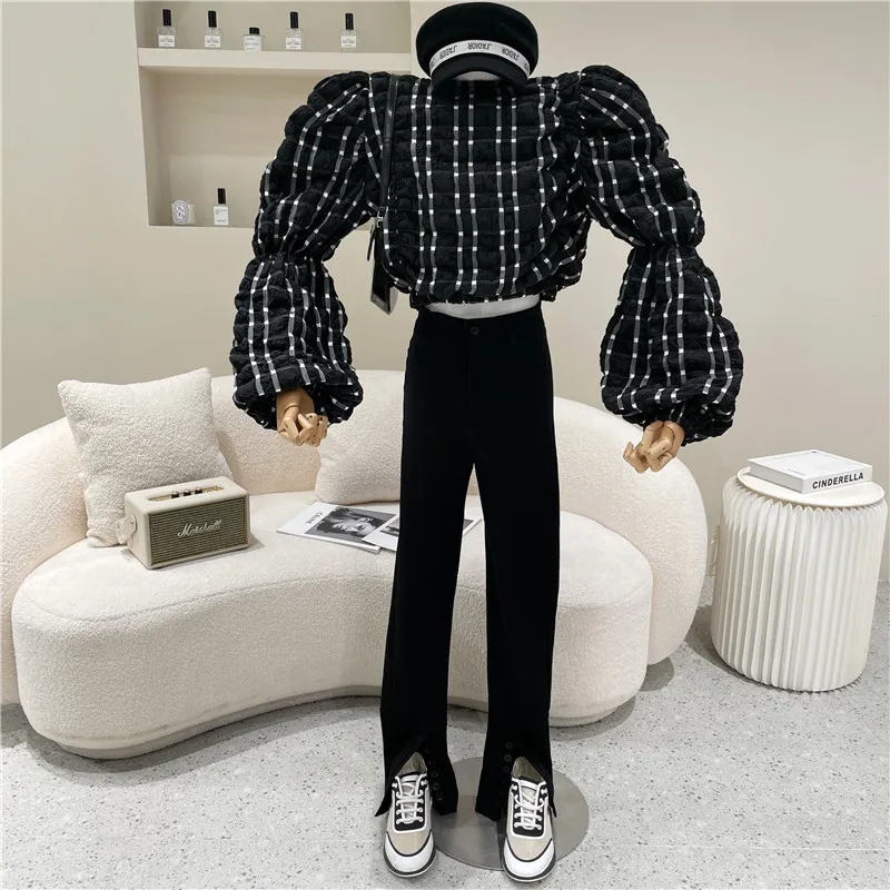 Women's Spring Summer 2021 Niche Design Fashion Round Neck Pullover Contrast Plaid Pleated Shirt Lantern Sleeve Short Top
Women's Spring Summer 2021 Niche Design Fashion Round Neck Pullover Contrast Plaid Pleated Shirt Lantern Sleeve Short Top