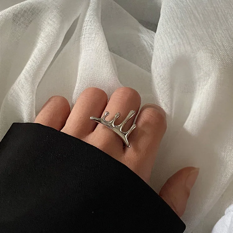 Whole body 925 sterling silver water droplets liquefied ring female Japan Korean simple ins does not fade open street jewelry
Whole body 925 sterling silver water droplets liquefied ring female Japan Korean simple ins does not fade open street jewelry