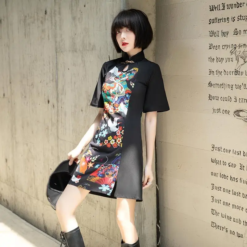 Guochao improved cheongsam girl little Chinese retro daily short waist slim dress summer
Guochao improved cheongsam girl little Chinese retro daily short waist slim dress summer