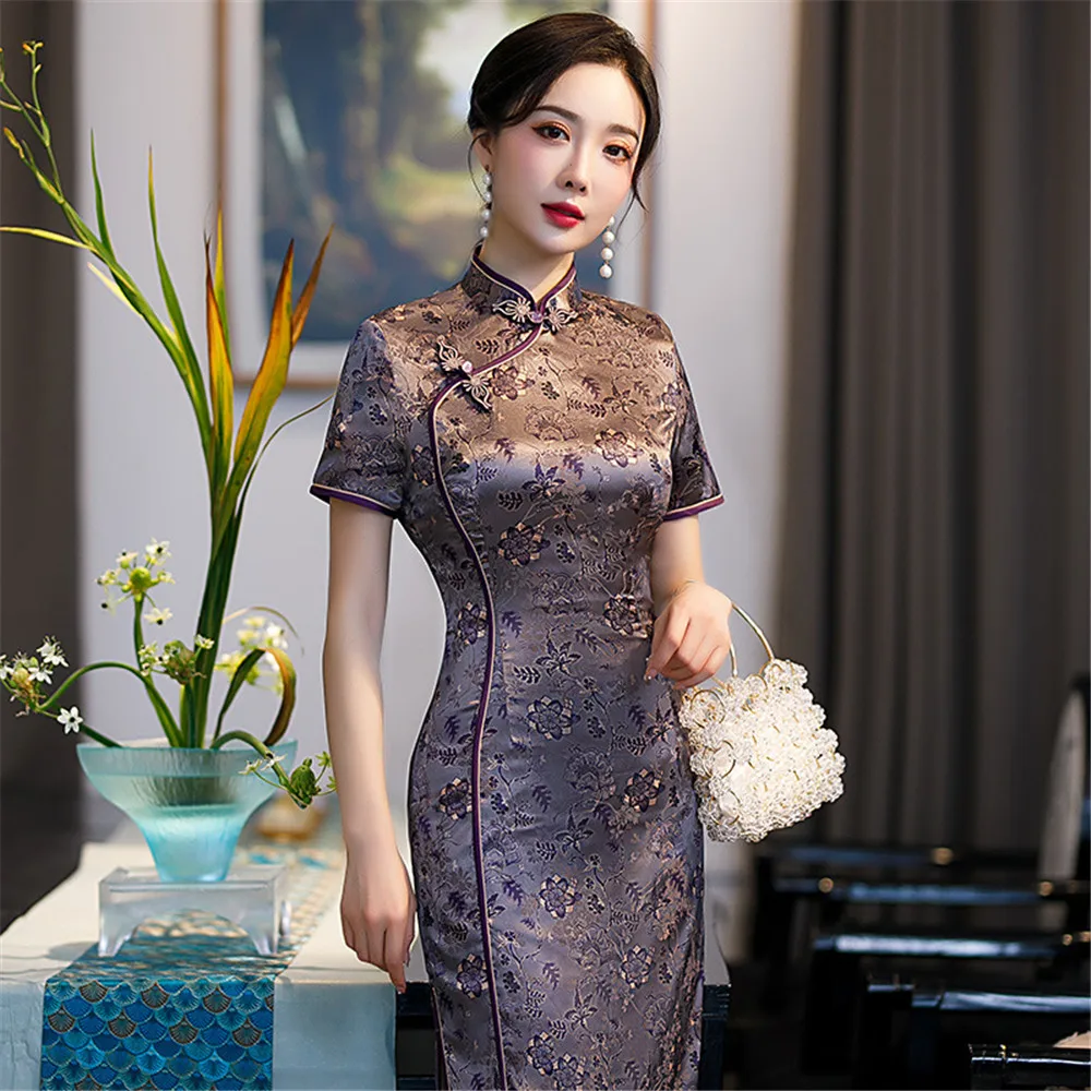 Plus Size m-3xl Chinese Qipao Classic Women Cheongsam Oriental Bride Wedding Dresses Dignified Femme New Evening Party Gown
Plus Size m-3xl Chinese Qipao Classic Women Cheongsam Oriental Bride Wedding Dresses Dignified Femme New Evening Party Gown