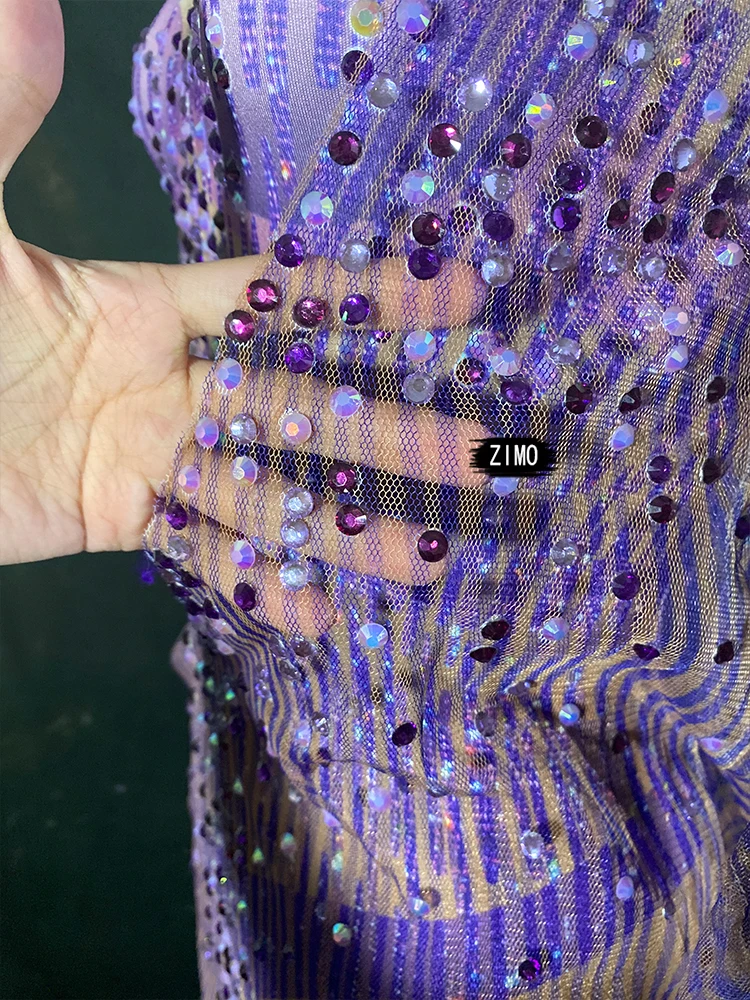 2 pieces set Purple rhinestones Feather long dress and jumpsuit women Party birthday designer performance stage outfit clothes
2 pieces set Purple rhinestones Feather long dress and jumpsuit women Party birthday designer performance stage outfit clothes