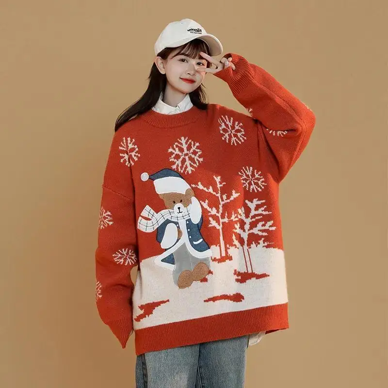 Winter Women's Christmas Sweater Street Fashion Loose Animal Design Bear Snowflake Print Pullover Women Knitwear 2021 New
Winter Women's Christmas Sweater Street Fashion Loose Animal Design Bear Snowflake Print Pullover Women Knitwear 2021 New