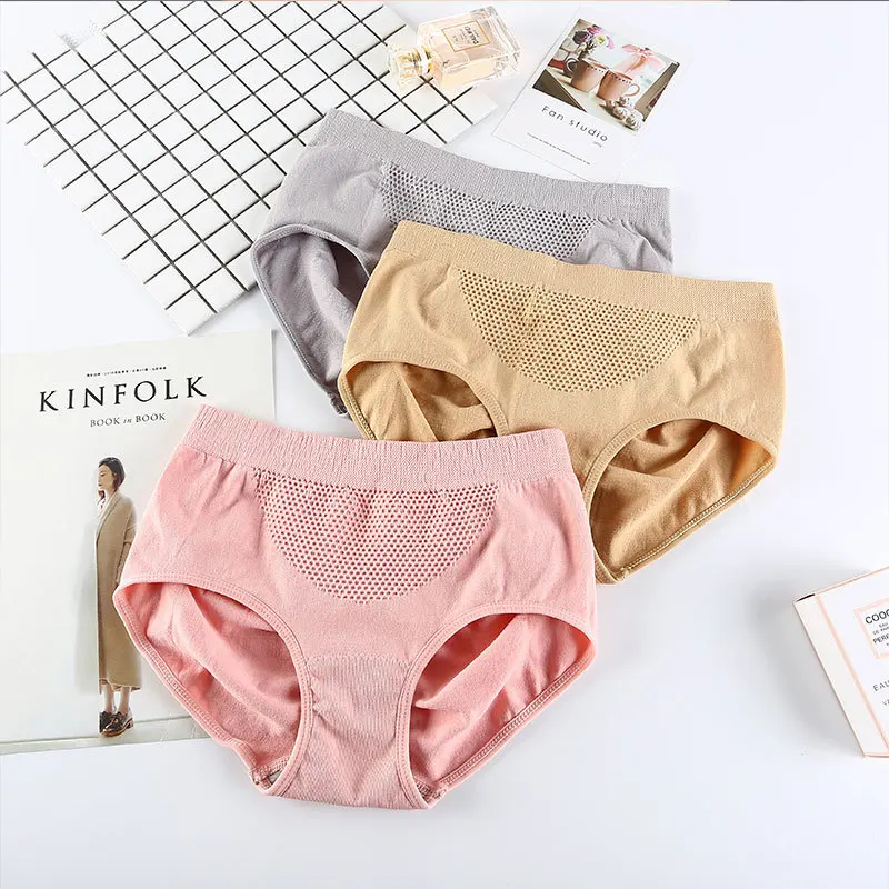 Women's Briefs Honeycomb 3D Pure Cotton Comfortable Breathable Buttocks Elastic Mid-Waist Girl One Piece Solid Color Panties
Women's Briefs Honeycomb 3D Pure Cotton Comfortable Breathable Buttocks Elastic Mid-Waist Girl One Piece Solid Color Panties