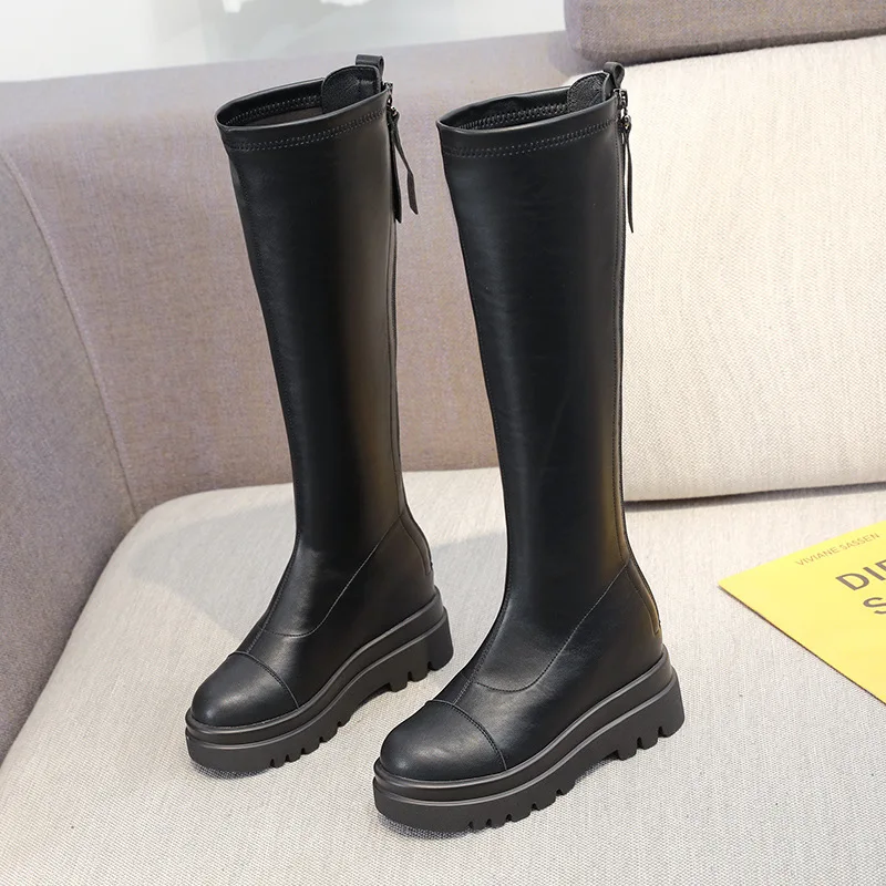 thick sole and high rise women's high tube boots are versatile with the new fall 2020 zipper boots
thick sole and high rise women's high tube boots are versatile with the new fall 2020 zipper boots