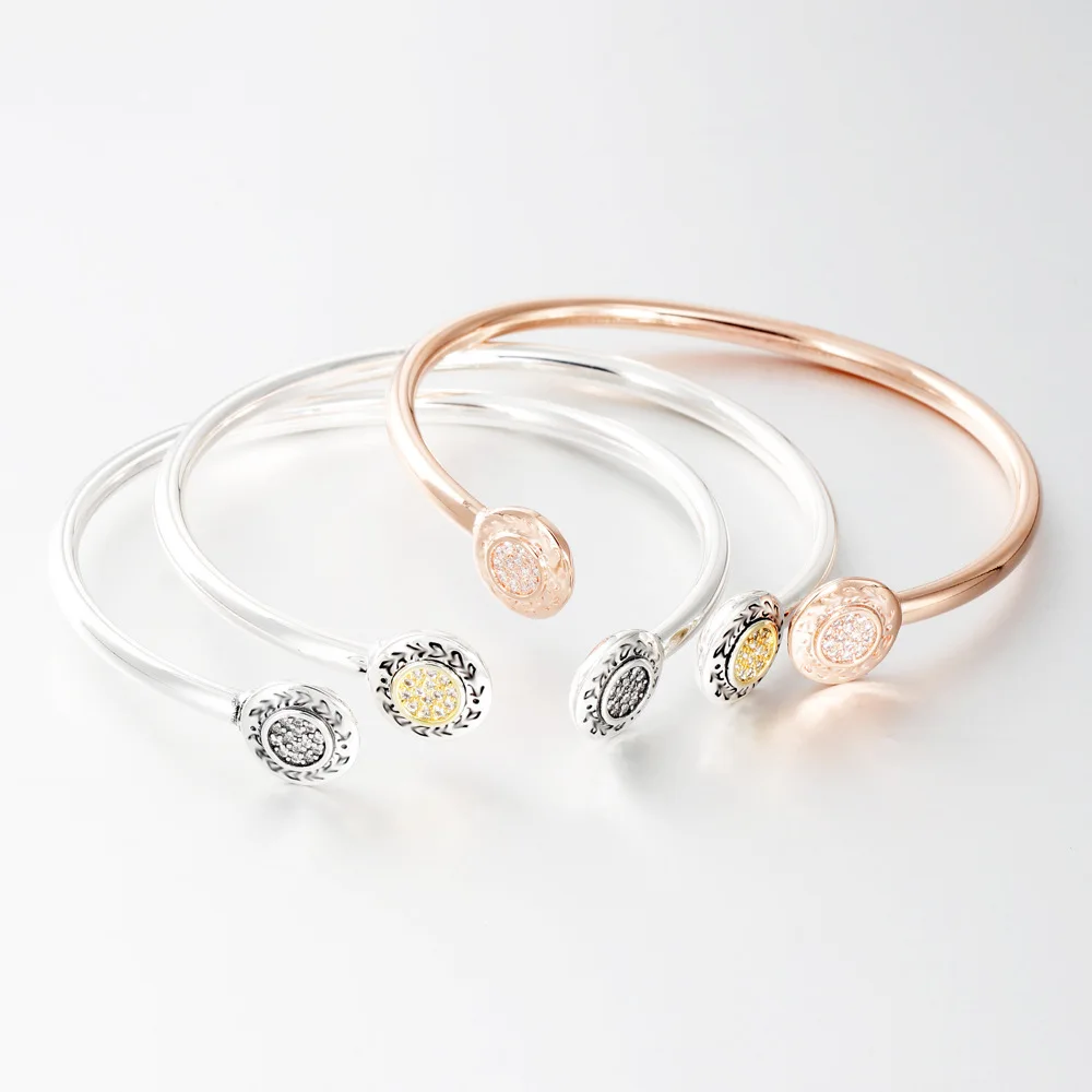925 Sterling Silver Female Classic Bangles Light White Zircon Excellent Simple Bangle for Women Girl Fashion Jewelry Bracelets
925 Sterling Silver Female Classic Bangles Light White Zircon Excellent Simple Bangle for Women Girl Fashion Jewelry Bracelets