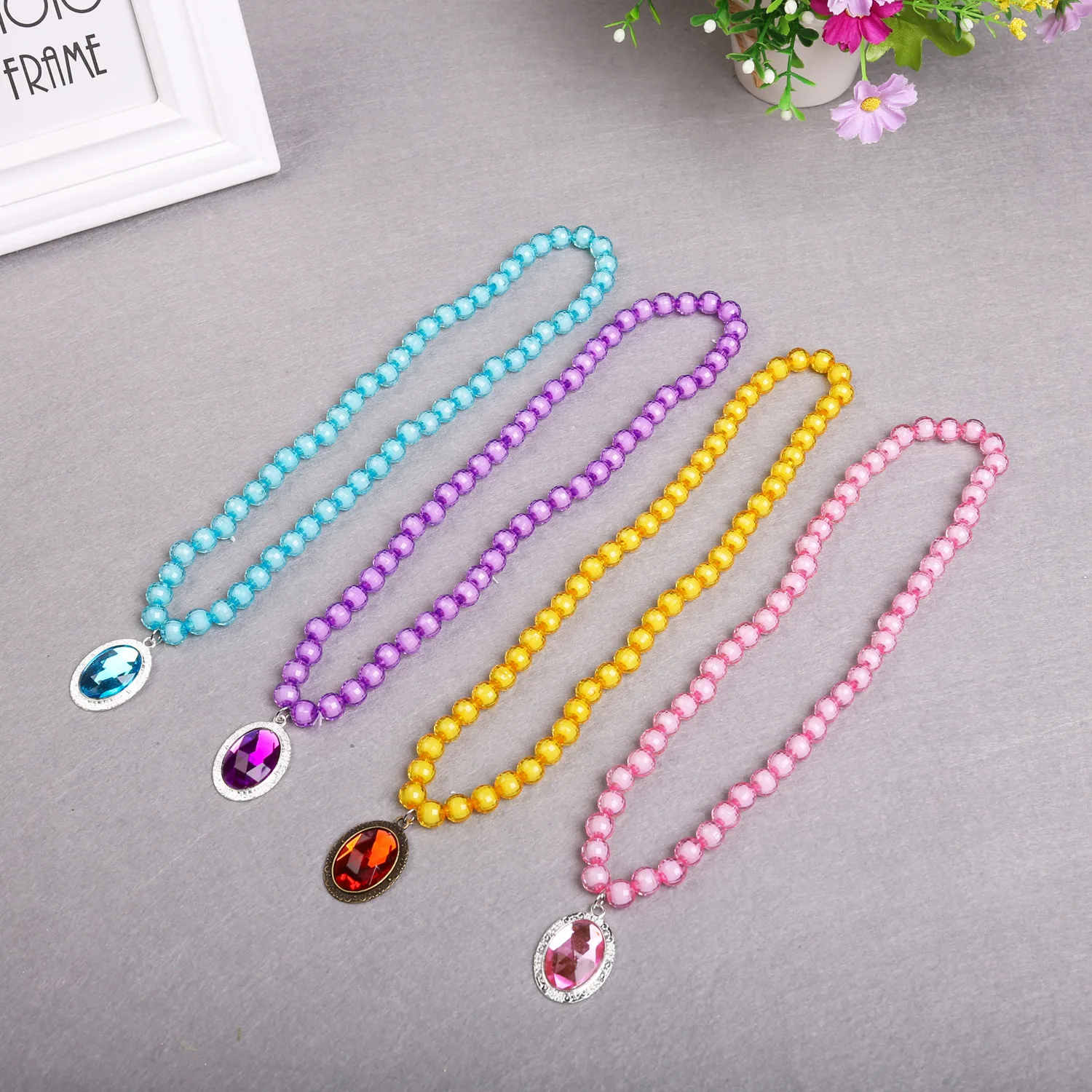 Girl Pearl Jewelry Accessories Necklace Crystal Pendant Bracelet For Kids Anime Frozen Cartoon Snow Queen Head Sculpture Fashion
Girl Pearl Jewelry Accessories Necklace Crystal Pendant Bracelet For Kids Anime Frozen Cartoon Snow Queen Head Sculpture Fashion