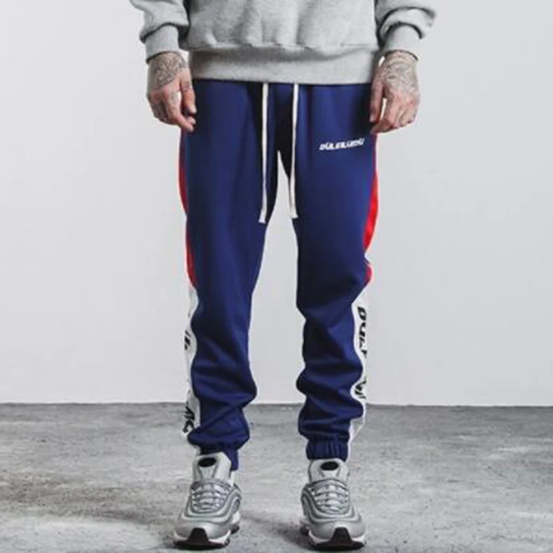 ZOGAA Men Street Dance wear Sweatpants Fashion Track Pants Loose Casual Lacing Stripes Letter Printed Trousers Men Joggers Pants
ZOGAA Men Street Dance wear Sweatpants Fashion Track Pants Loose Casual Lacing Stripes Letter Printed Trousers Men Joggers Pants