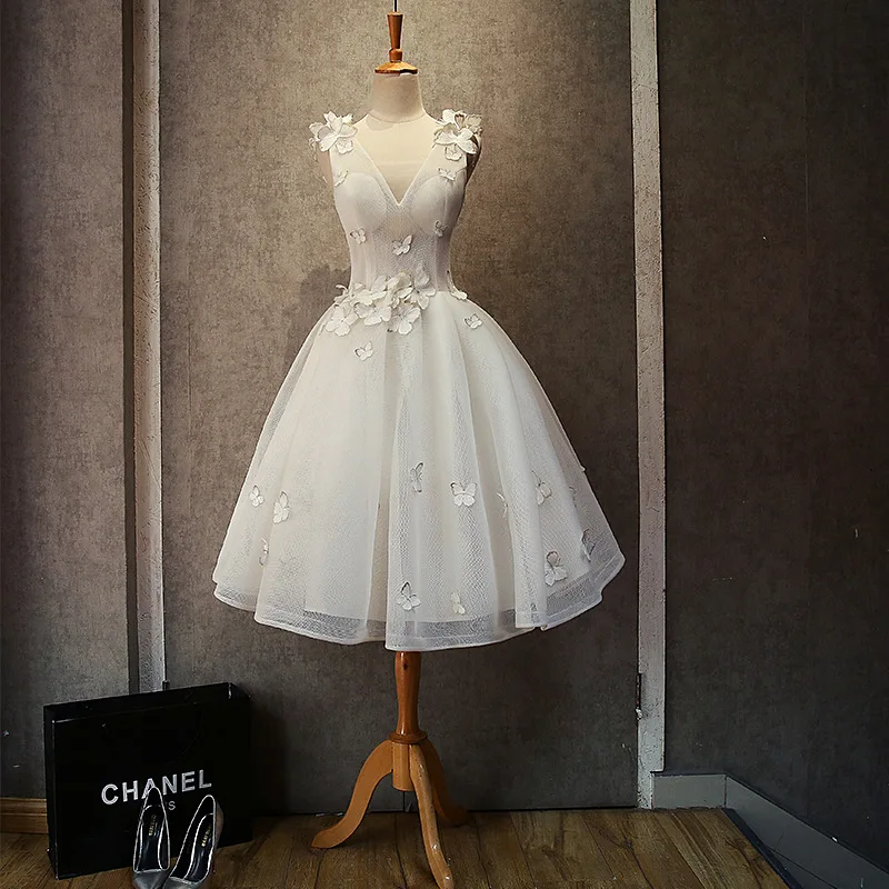 Illusion V-Neck White Evening Gowns 3D Butterfly Appliques Short Homecoming Dresses Lace Up Formal Party Robes De Soiree
Illusion V-Neck White Evening Gowns 3D Butterfly Appliques Short Homecoming Dresses Lace Up Formal Party Robes De Soiree