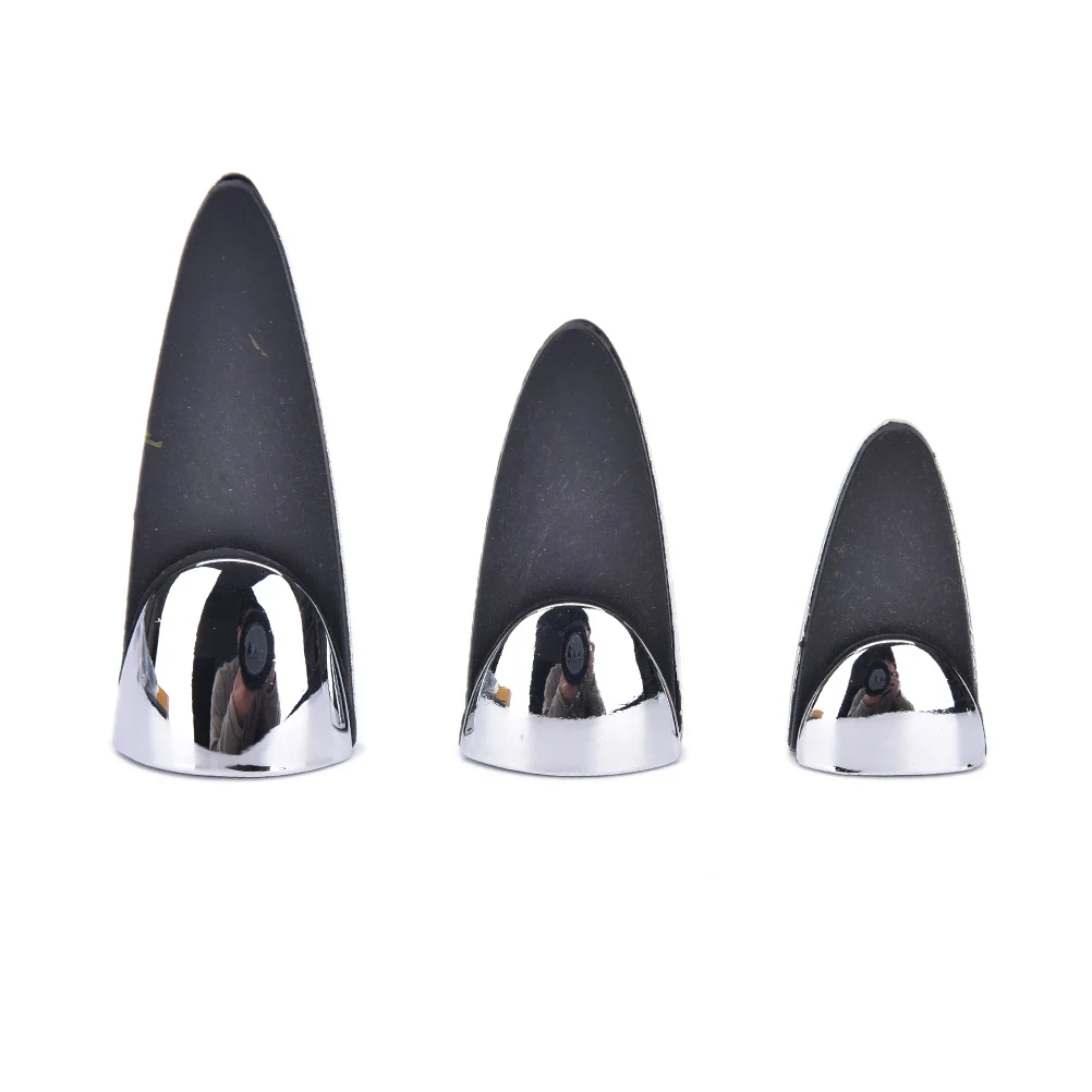 Adjustable Zinc Alloy Bracket Support Shelf Holder For Glass / Wood Shelves Glass Clamps Size S/M/L
Adjustable Zinc Alloy Bracket Support Shelf Holder For Glass / Wood Shelves Glass Clamps Size S/M/L