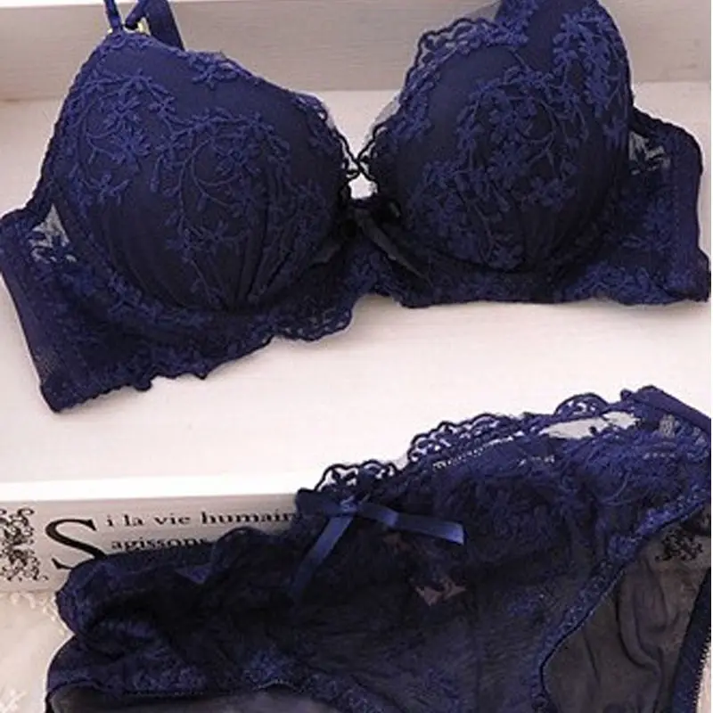 New Sexy Women's Push Up Plunge Bra Lace Bra And Panty Set Womens Embroidery Deep V Lingerie Knicker Bras Brief Sets
New Sexy Women's Push Up Plunge Bra Lace Bra And Panty Set Womens Embroidery Deep V Lingerie Knicker Bras Brief Sets
