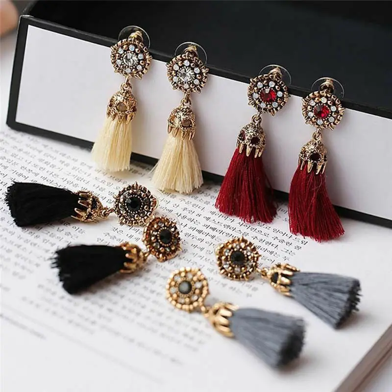 Handmade Tassel Earrings For Women 2020 Fashion Female Drop Earrings Jewelry Vintage Statement Crystal Silk Long Earrings
Handmade Tassel Earrings For Women 2020 Fashion Female Drop Earrings Jewelry Vintage Statement Crystal Silk Long Earrings
