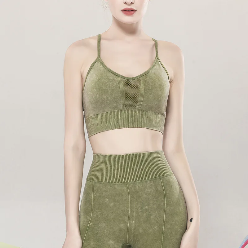 Sportswear & Accessories
Sportswear & Accessories