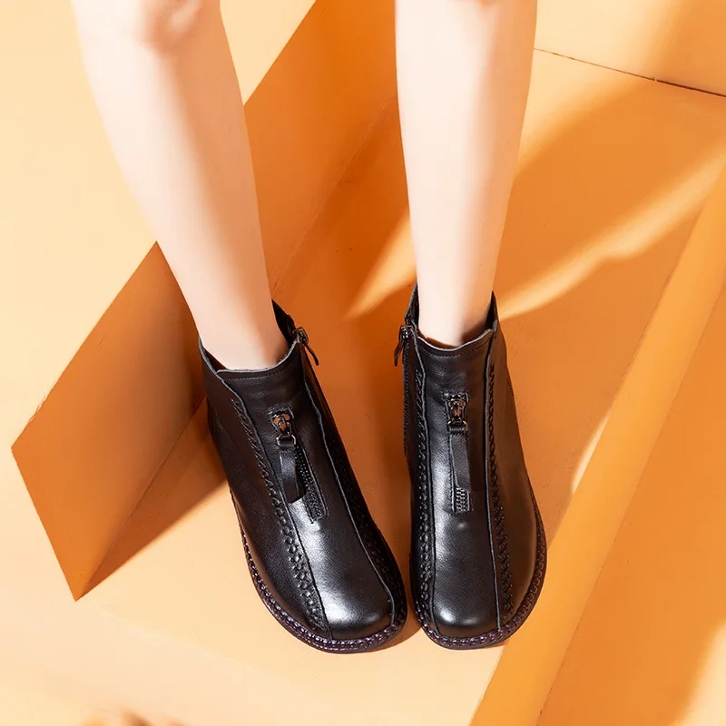 Winter Women's Boots Fashion Black Ladies Ankle Boots Soft Leather Comfort Non Slip Platform Plush Warm Females Flats Mom Shoes
Winter Women's Boots Fashion Black Ladies Ankle Boots Soft Leather Comfort Non Slip Platform Plush Warm Females Flats Mom Shoes