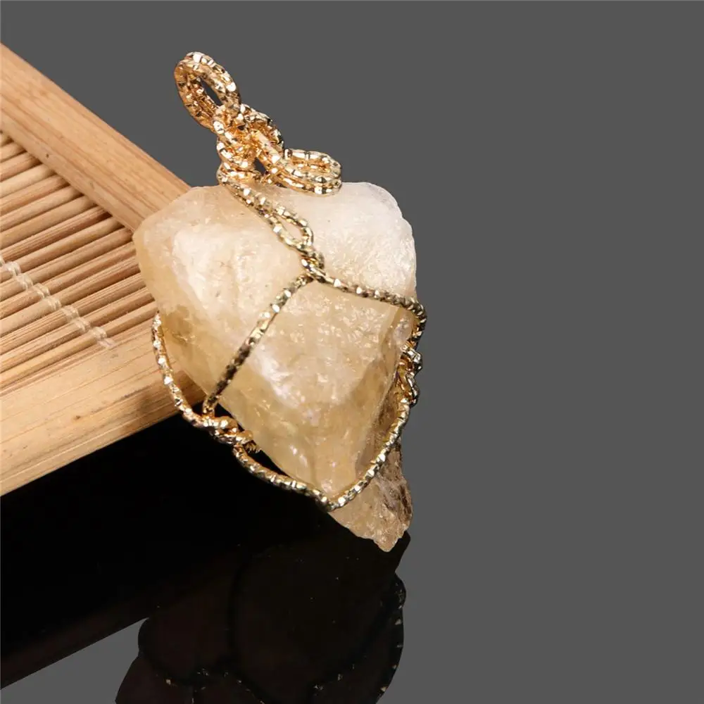 Retail 1pc Hand wound pendant with Citrines Natural stone original stone creative travel commemoration business gift
Retail 1pc Hand wound pendant with Citrines Natural stone original stone creative travel commemoration business gift