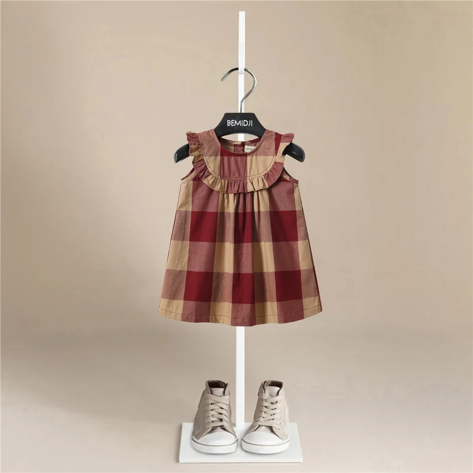 Cute Girls Dress Summer Children's Wear Girls Sleeveless Pleated Backless Buttons Dress Cotton Baby Dress Baby Girls Trend Dress
Cute Girls Dress Summer Children's Wear Girls Sleeveless Pleated Backless Buttons Dress Cotton Baby Dress Baby Girls Trend Dress