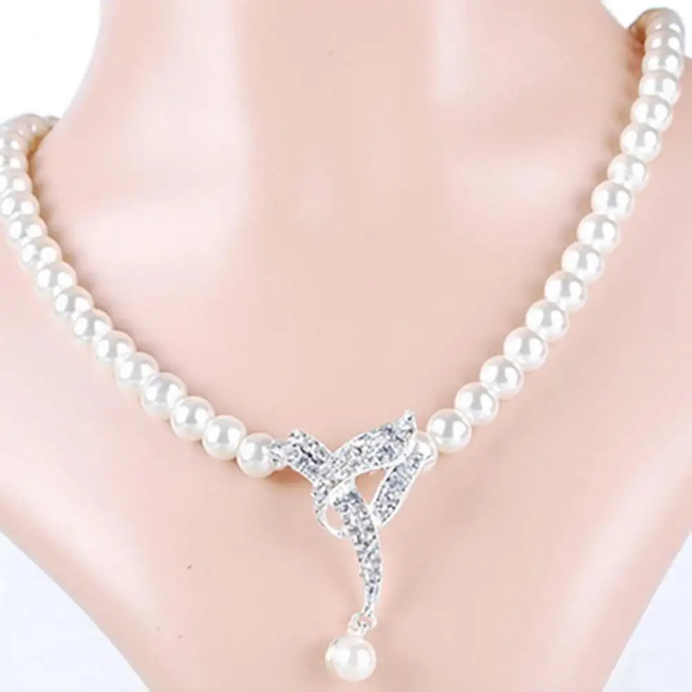 3Pcs Wedding Jewelry Set Elegant Decorative Durable Choker Necklace Earrings Jewelry Set for Valentines Day
3Pcs Wedding Jewelry Set Elegant Decorative Durable Choker Necklace Earrings Jewelry Set for Valentines Day
