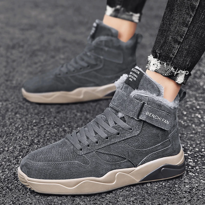 Men's Casual Shoes Autumn and Winter High-top Cotton Shoes Snow Boots Outdoor Sports Casual Shoes Tide Men's Fashion Sneakers
Men's Casual Shoes Autumn and Winter High-top Cotton Shoes Snow Boots Outdoor Sports Casual Shoes Tide Men's Fashion Sneakers