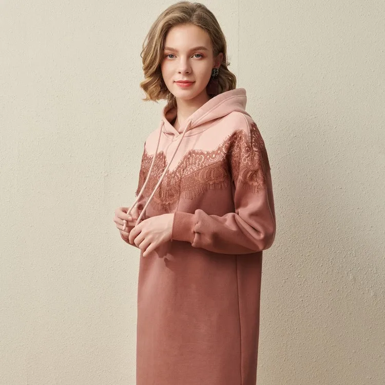 женское платье 2020 Winter Fashion Ladies Casual Hooded Stitching Lace Loose Fleece Long Sleeve Dress Women'S платье
женское платье 2020 Winter Fashion Ladies Casual Hooded Stitching Lace Loose Fleece Long Sleeve Dress Women'S платье