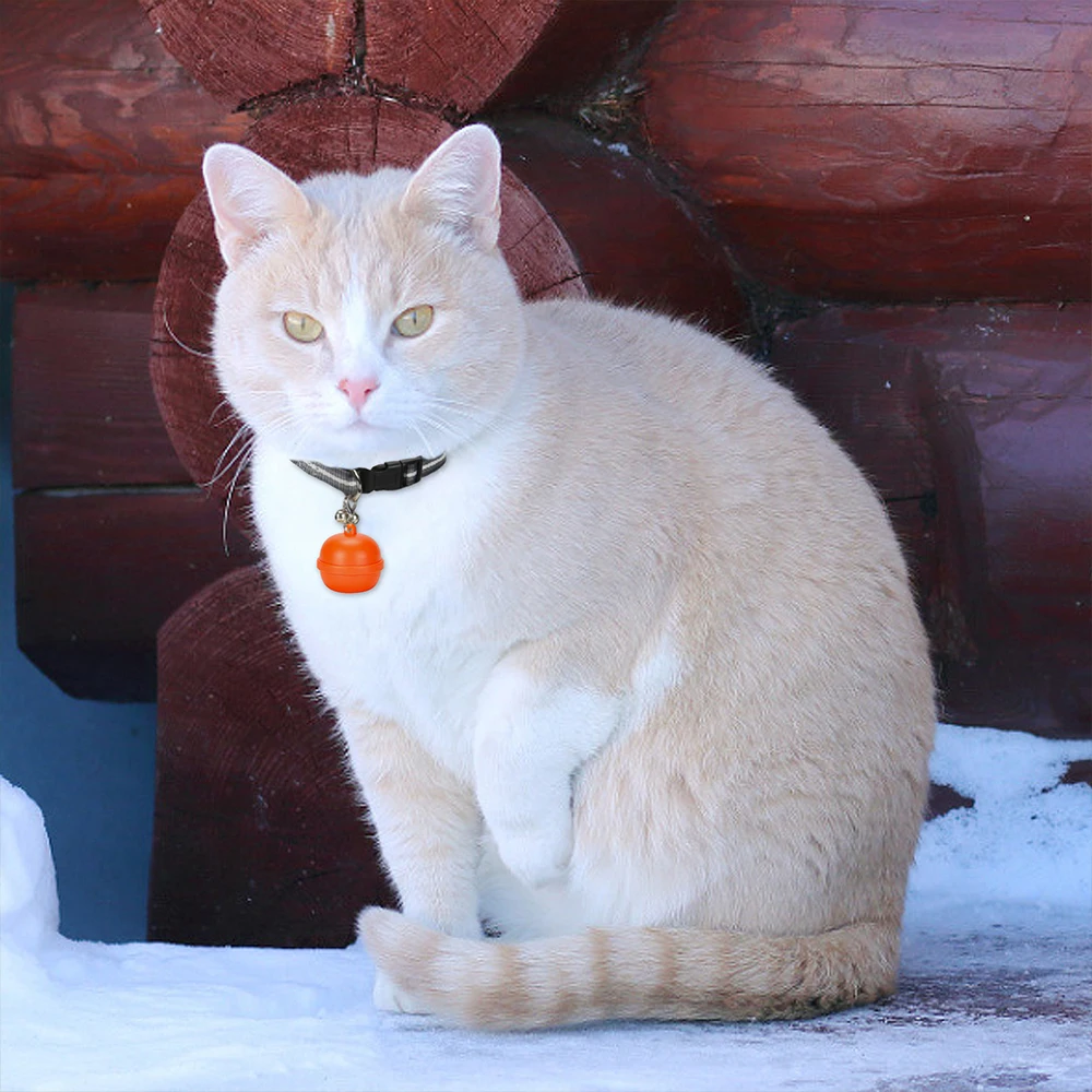 Smart Pet Bell GPS Locator Dog Cat Anti-lost Device IP67 Waterproof Electronic Fence Positioning Collar GPS Tracker Led Keyring 
Smart Pet Bell GPS Locator Dog Cat Anti-lost Device IP67 Waterproof Electronic Fence Positioning Collar GPS Tracker Led Keyring